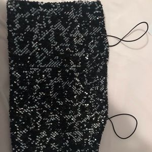 Garage Sparkly Black Top